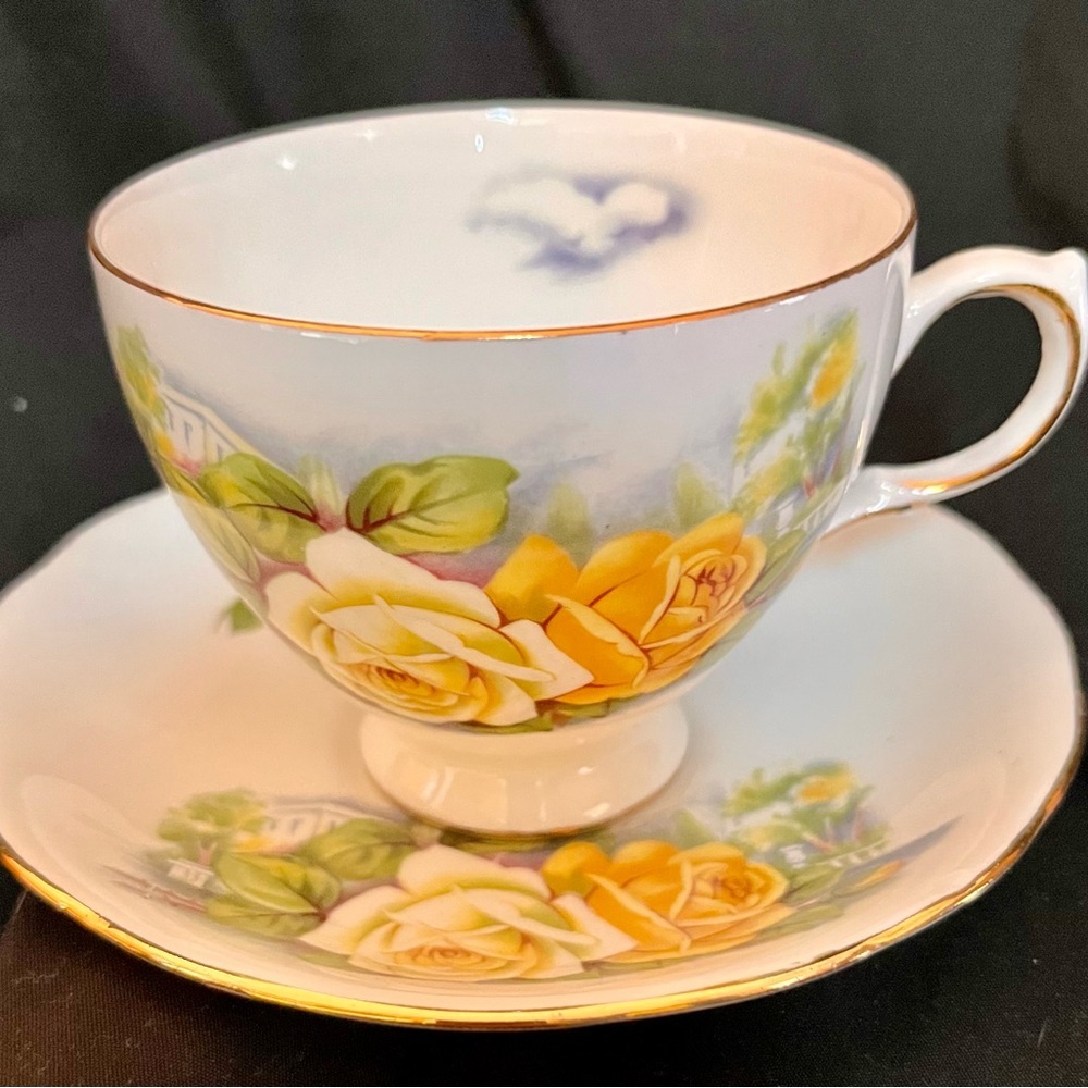 VTG Gainsborough England Fine Bone China Yellow Rose Teacup & Saucer Set Gilded - Picture 3 of 17